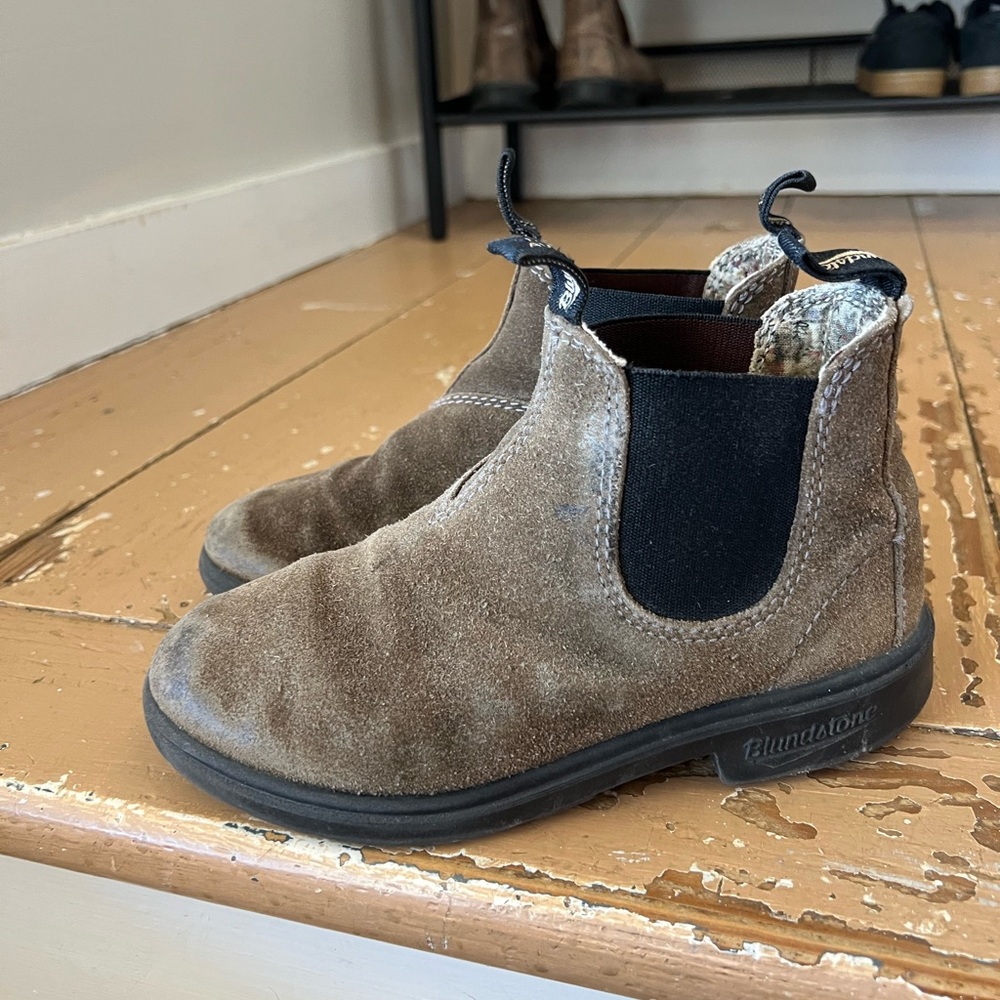 Kid’s Blundstone Chelsea Boot #565